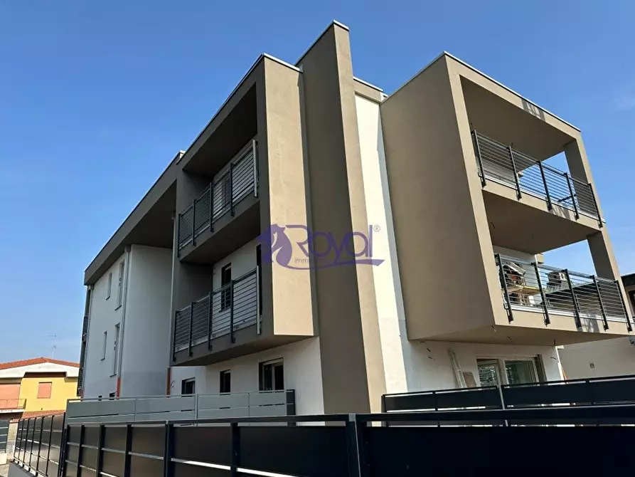 Immagine 9 di Appartamento in vendita  a Busto Garolfo