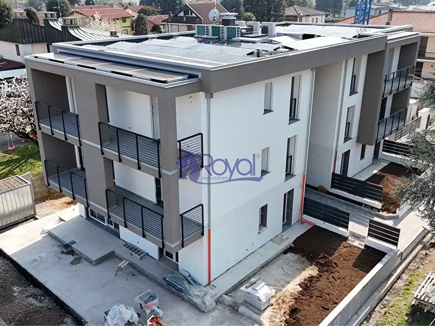 Immagine 10 di Appartamento in vendita  a Busto Garolfo