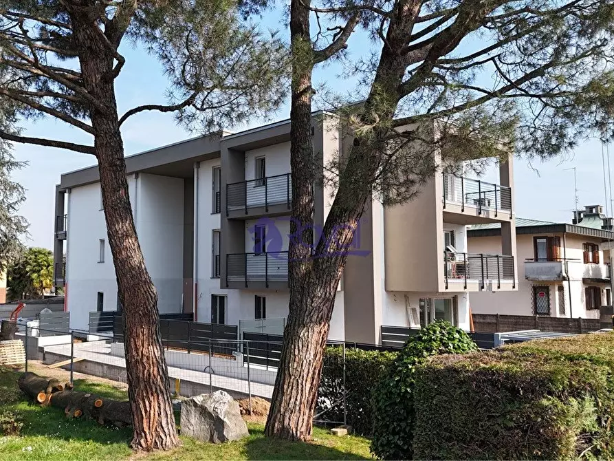 Immagine 1 di Appartamento in vendita  a Busto Garolfo