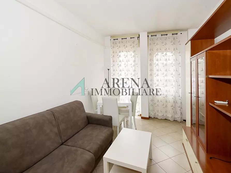 Immagine 3 di Appartamento in vendita  26 a Milano
