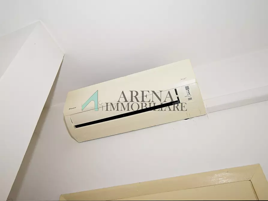 Immagine 5 di Appartamento in vendita  26 a Milano