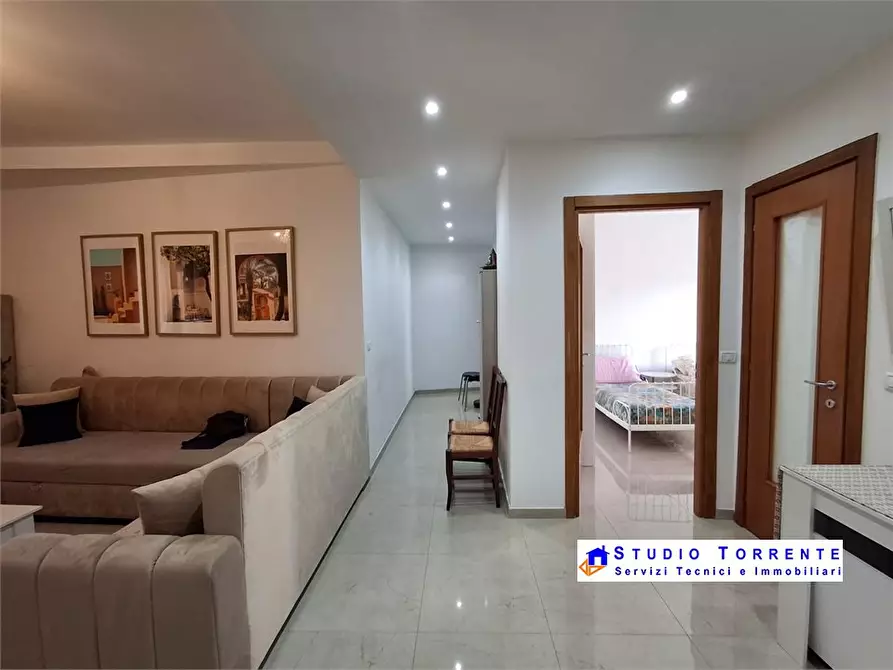 Immagine 10 di Appartamento in vendita  5 a Paderno Dugnano