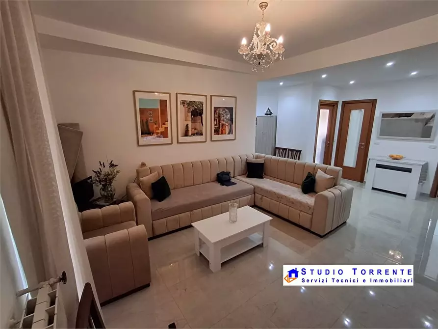 Immagine 4 di Appartamento in vendita  5 a Paderno Dugnano