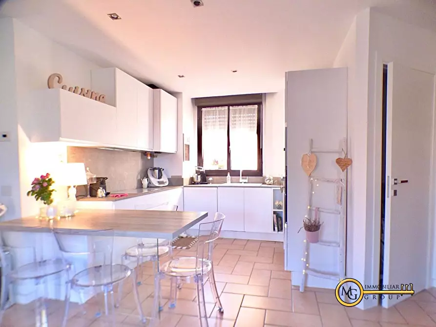 Immagine 10 di Appartamento in vendita  a Melzo