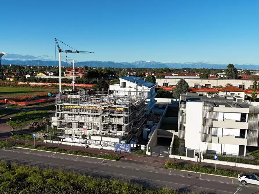 Immagine 4 di Appartamento in vendita  a Parabiago