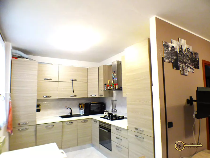 Immagine 6 di Appartamento in vendita  18 a Vignate