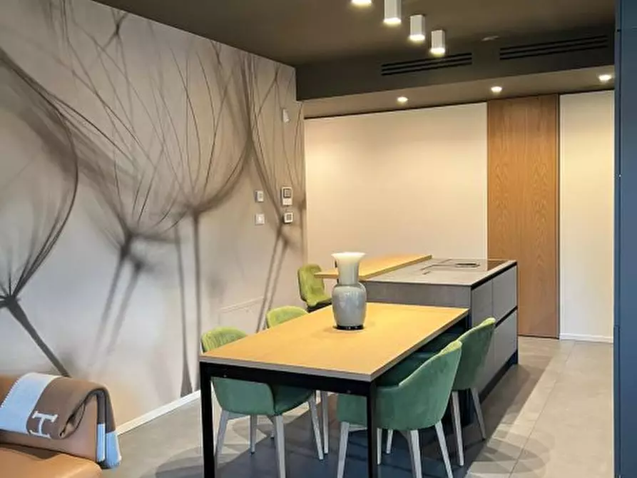 Immagine 6 di Appartamento in vendita  a Milano