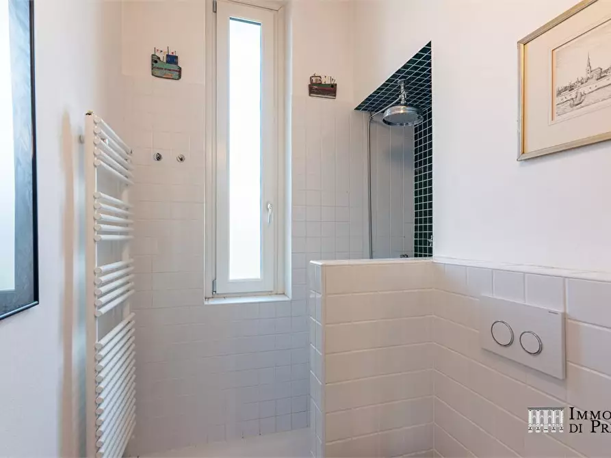 Immagine 4 di Appartamento in vendita  a Milano