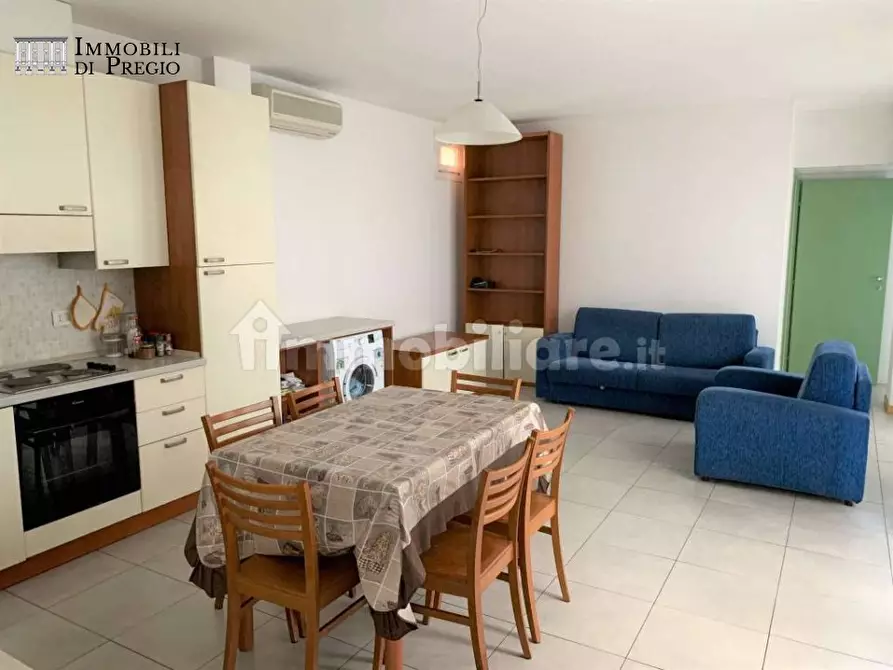 Immagine 4 di Appartamento in vendita  a Milano