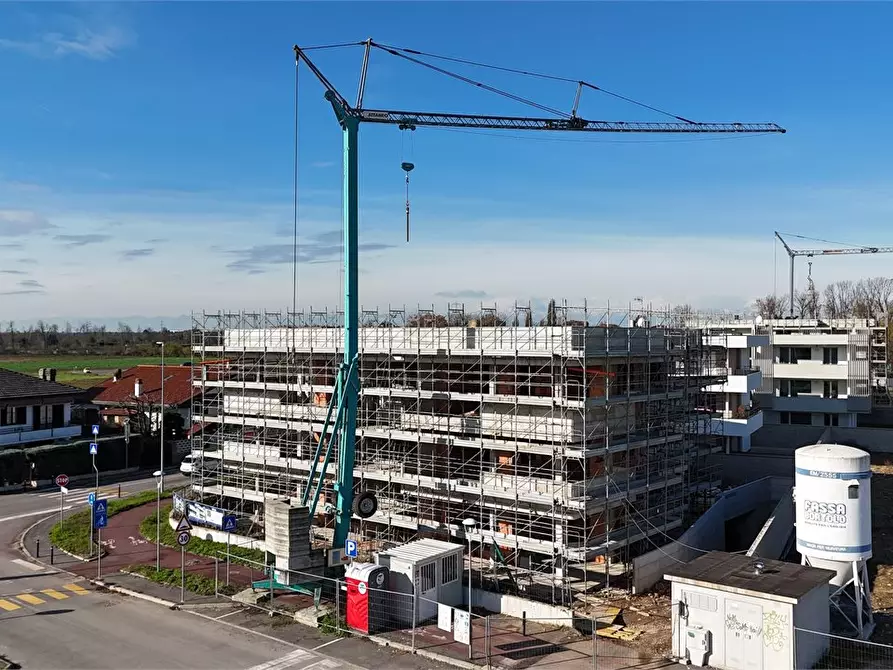 Immagine 7 di Appartamento in vendita  a Parabiago