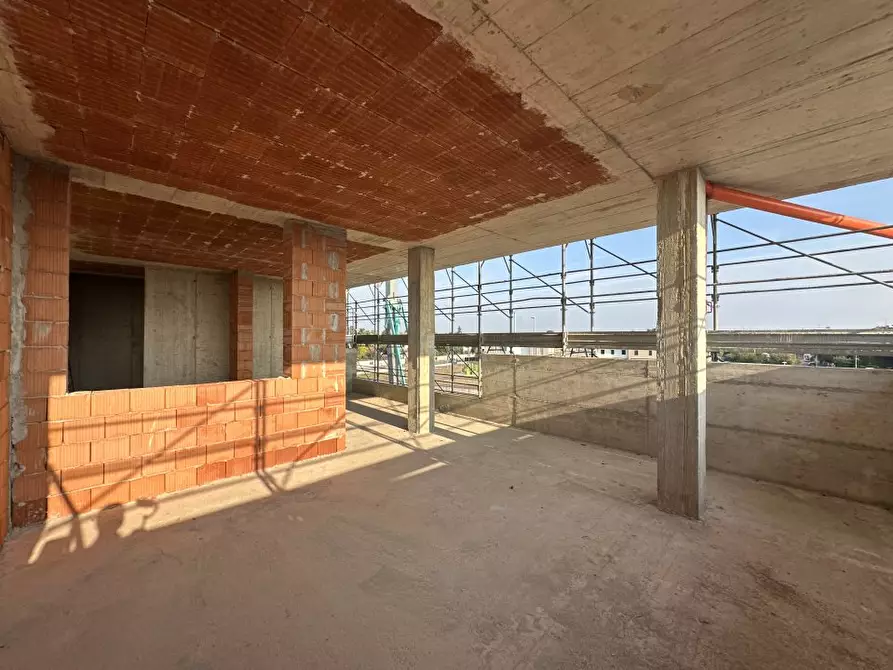 Immagine 3 di Appartamento in vendita  a Parabiago