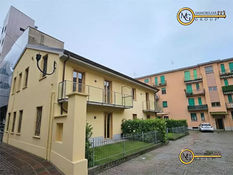 Immagine 1 di Appartamento in vendita  a Melzo