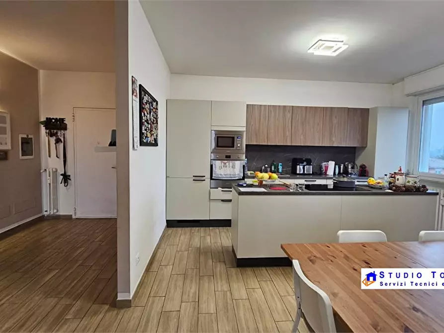 Immagine 9 di Appartamento in vendita  a Bollate