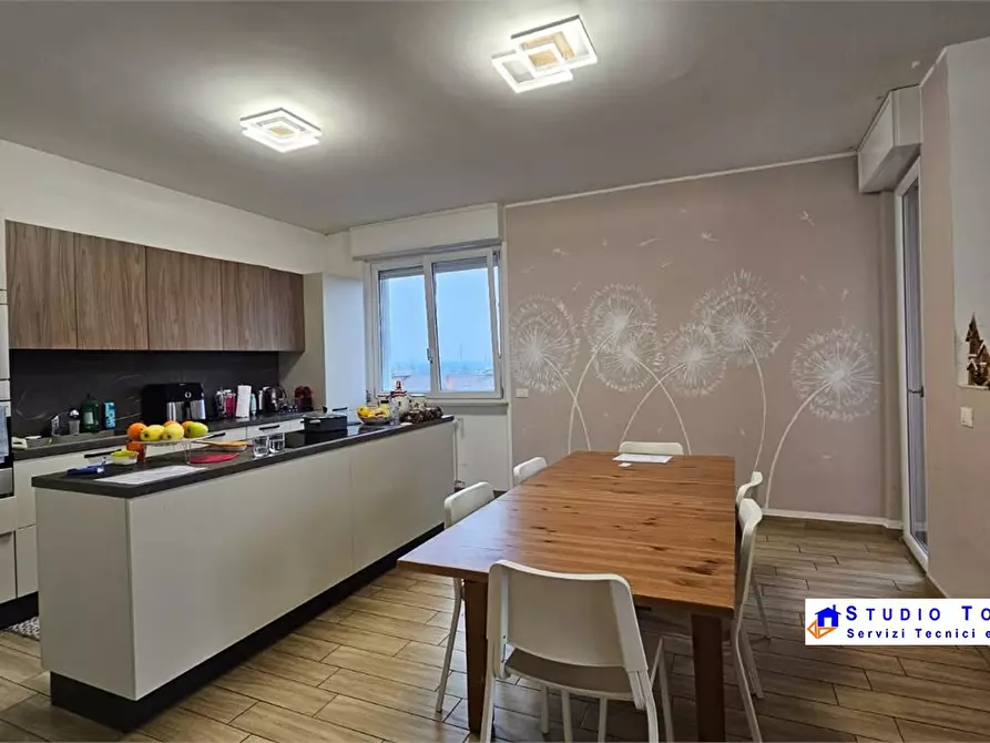 Immagine 10 di Appartamento in vendita  a Bollate