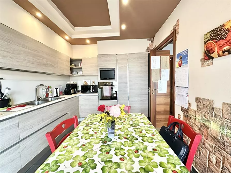 Immagine 8 di Appartamento in vendita  a Nerviano