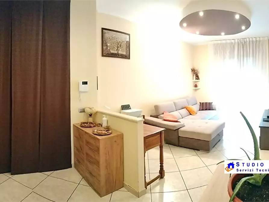 Immagine 3 di Appartamento in vendita  61 a Cormano