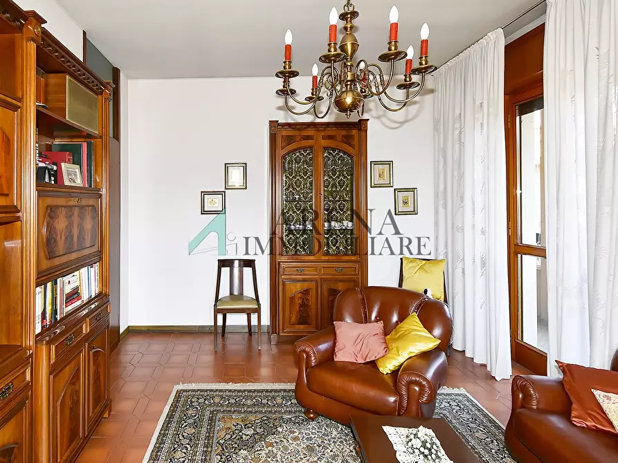 Immagine 3 di Appartamento in vendita  8 a Milano