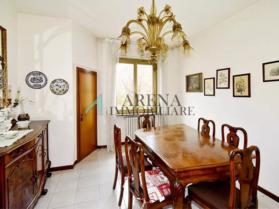 Immagine 8 di Appartamento in vendita  19 a Milano