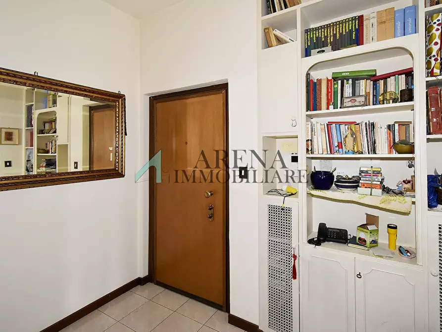 Immagine 7 di Appartamento in vendita  19 a Milano