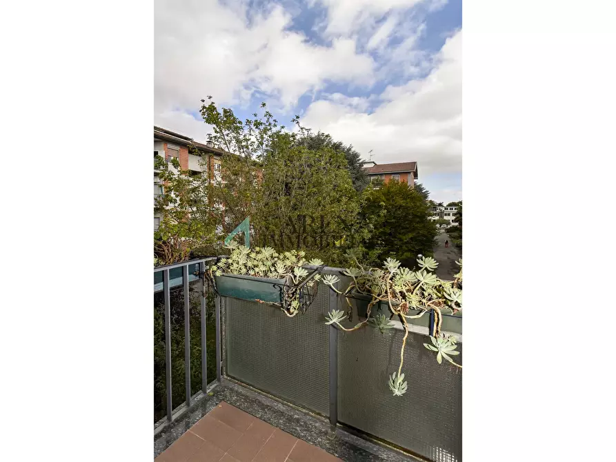 Immagine 9 di Appartamento in vendita  19 a Milano