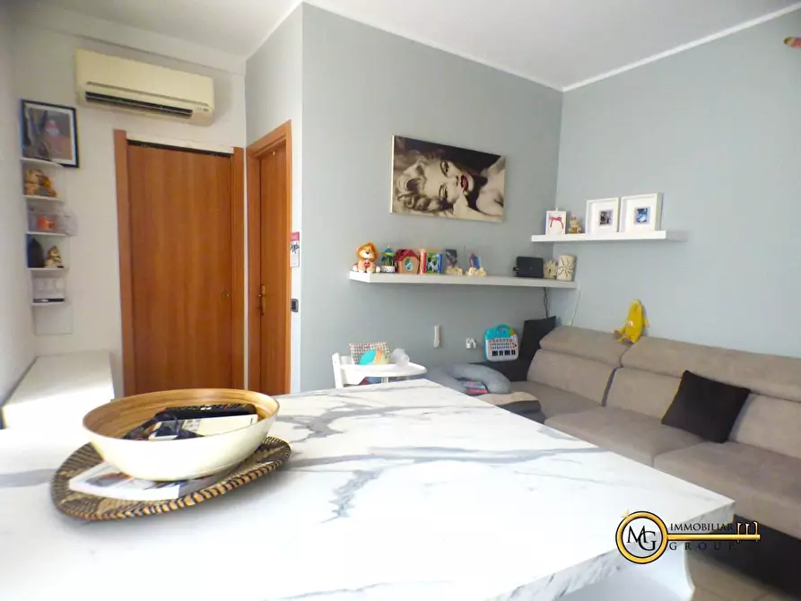 Immagine 9 di Appartamento in vendita  a Vignate