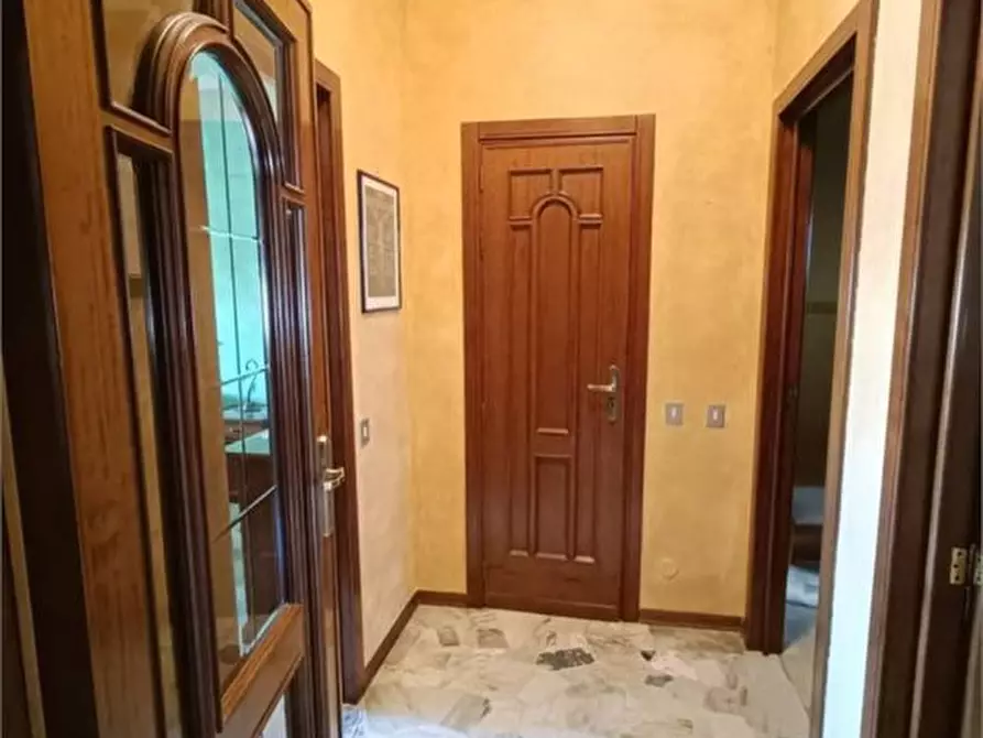 Immagine 8 di Appartamento in vendita  12 a Cormano