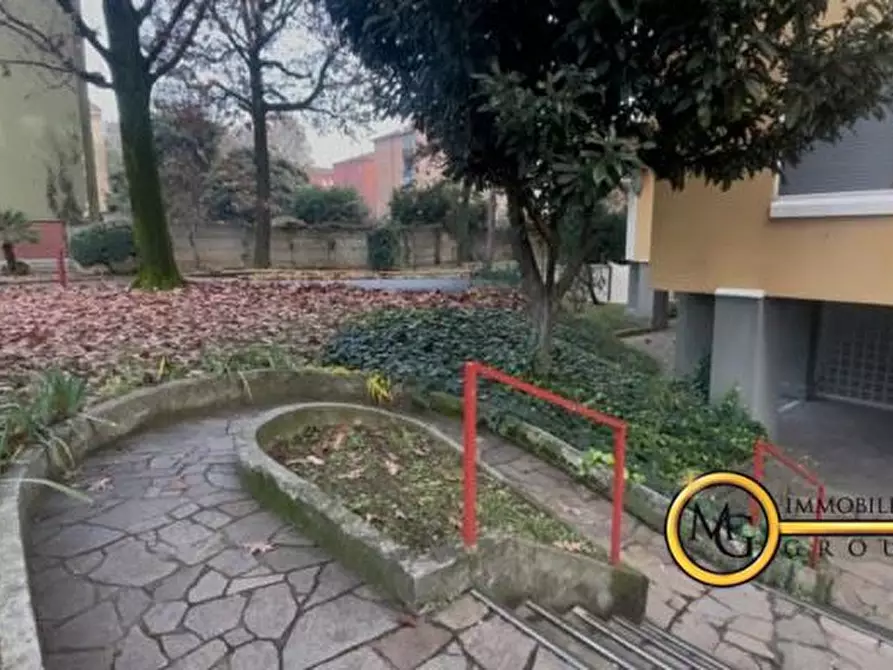 Immagine 4 di Appartamento in vendita  5 a Pioltello