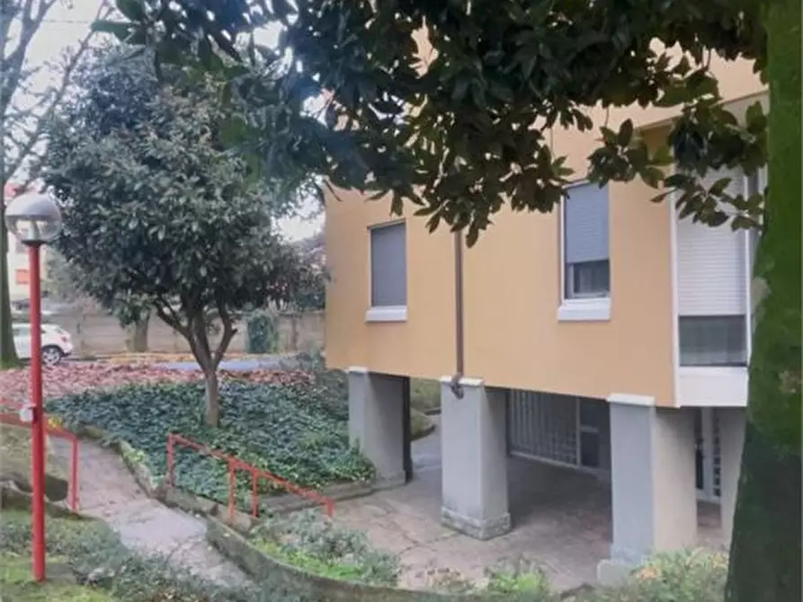 Immagine 7 di Appartamento in vendita  5 a Pioltello