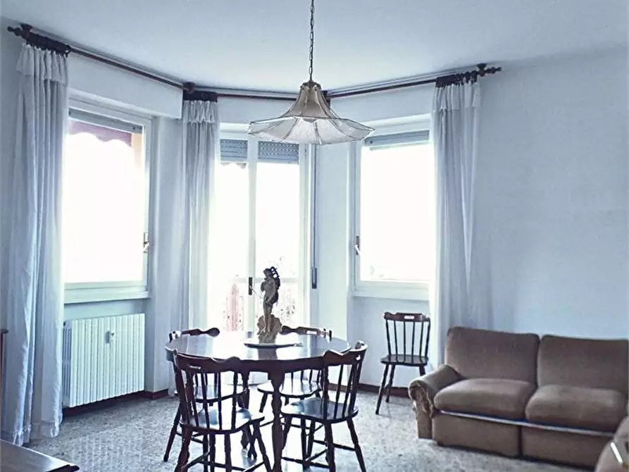 Immagine 1 di Appartamento in vendita  5 a Pioltello