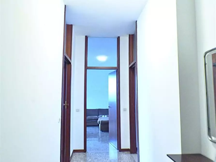 Immagine 9 di Appartamento in vendita  5 a Pioltello