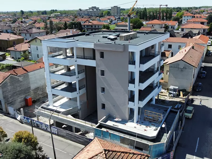 Immagine 1 di Appartamento in vendita  a Parabiago