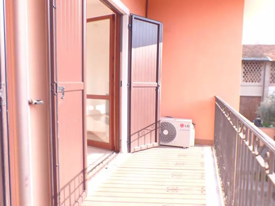 Immagine 5 di Appartamento in vendita  a Vignate