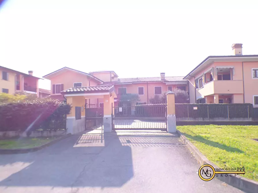 Immagine 2 di Appartamento in vendita  a Vignate