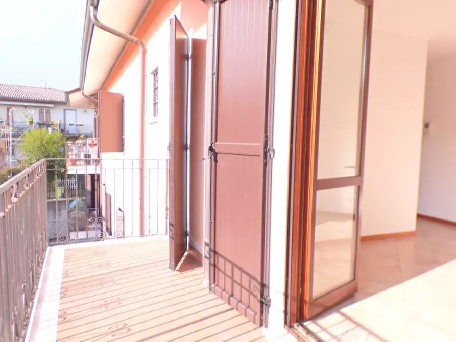 Immagine 6 di Appartamento in vendita  a Vignate