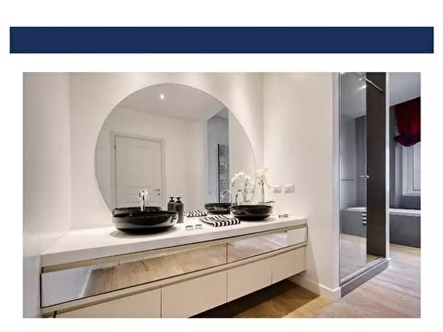 Immagine 5 di Appartamento in vendita  a Milano