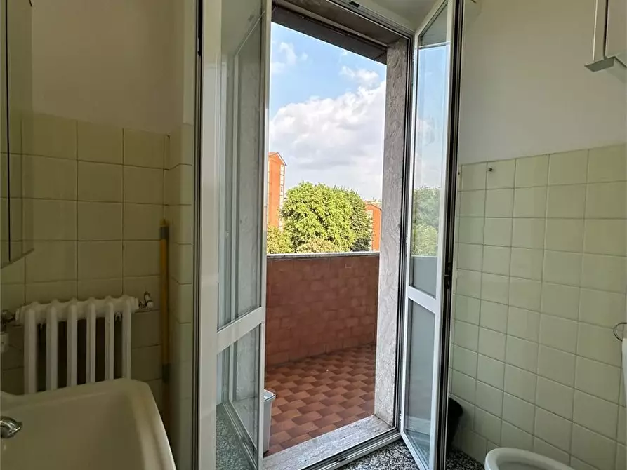 Immagine 8 di Appartamento in vendita  5 a Milano