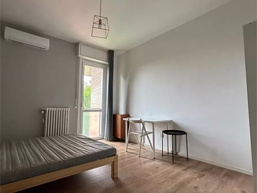 Immagine 3 di Appartamento in vendita  5 a Milano