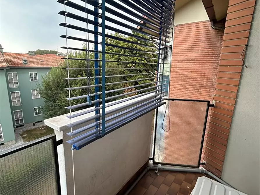 Immagine 3 di Appartamento in vendita  5 a Milano