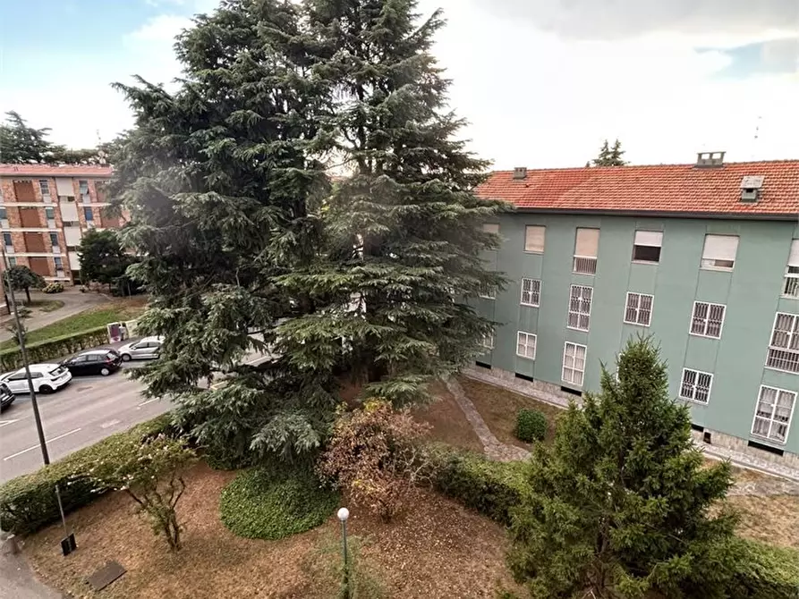 Immagine 4 di Appartamento in vendita  5 a Milano