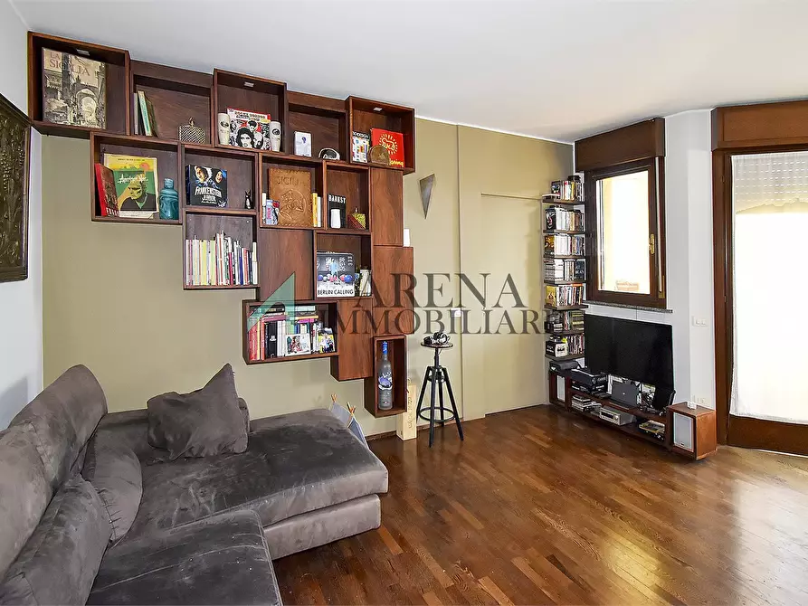 Immagine 4 di Appartamento in vendita  4 a Milano