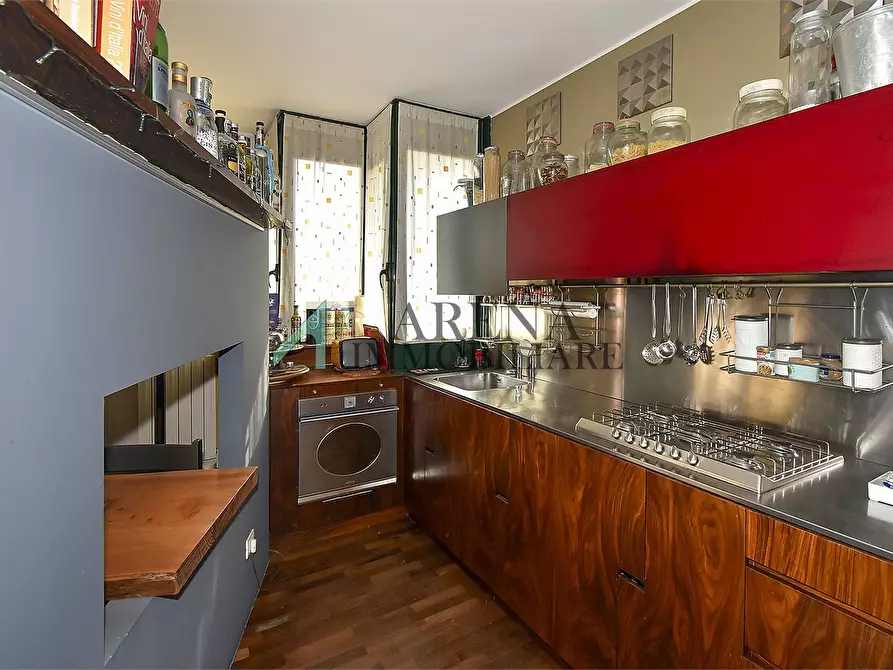 Immagine 6 di Appartamento in vendita  4 a Milano