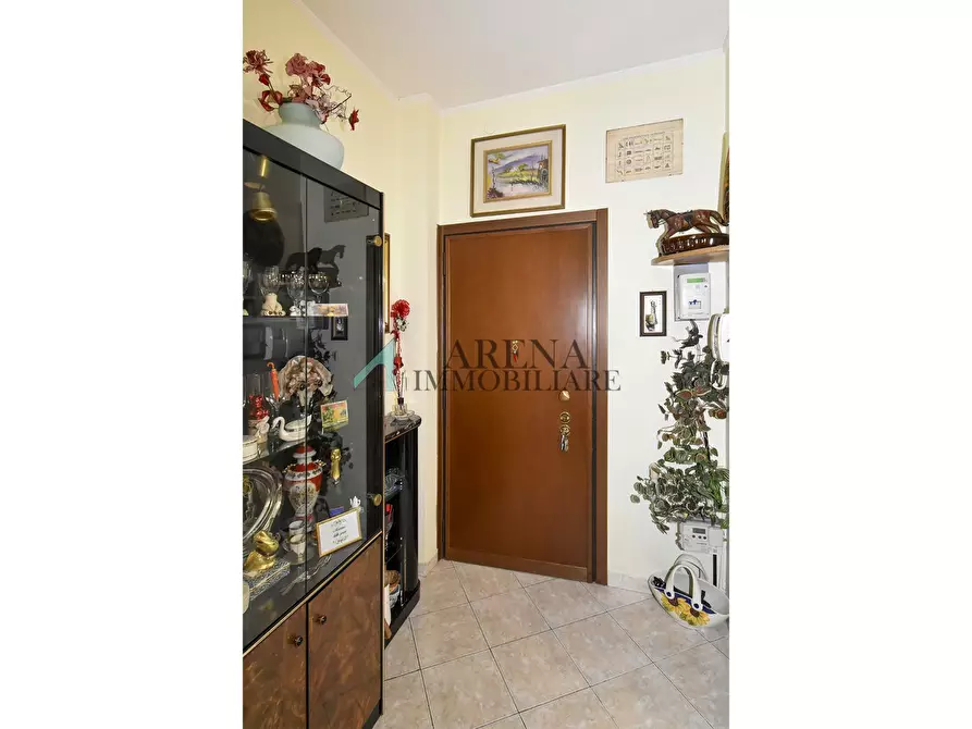 Immagine 6 di Appartamento in vendita  5 a Milano