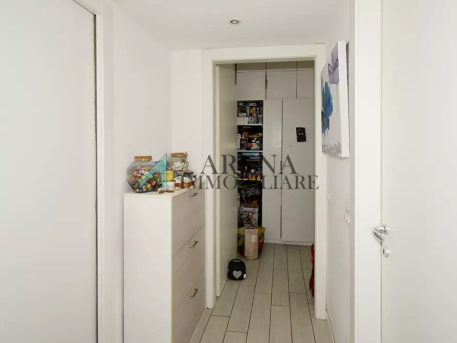 Immagine 8 di Appartamento in vendita  22 a Milano