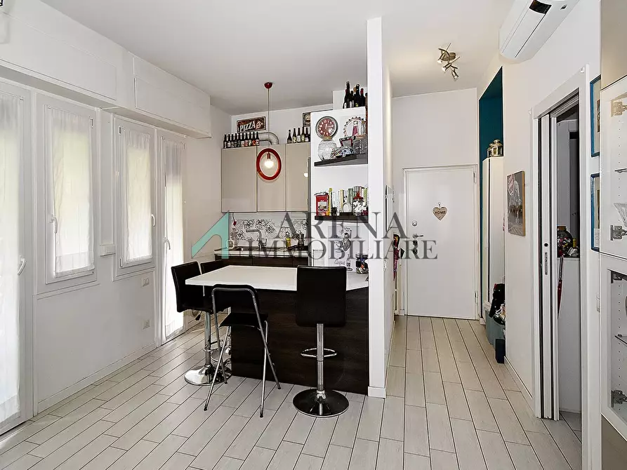 Immagine 1 di Appartamento in vendita  22 a Milano