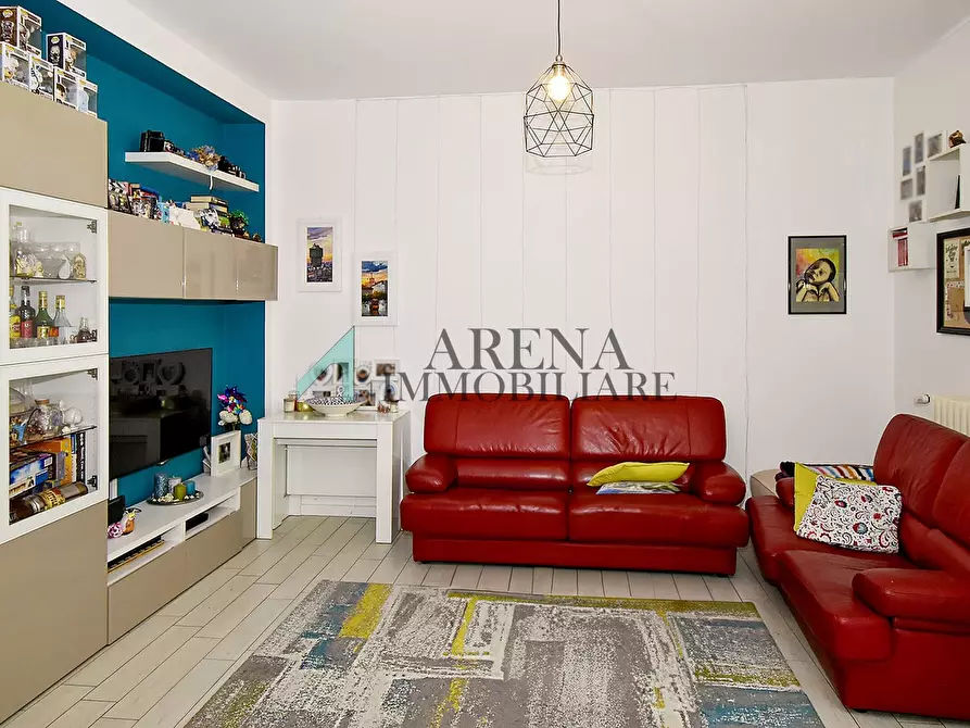 Immagine 4 di Appartamento in vendita  22 a Milano