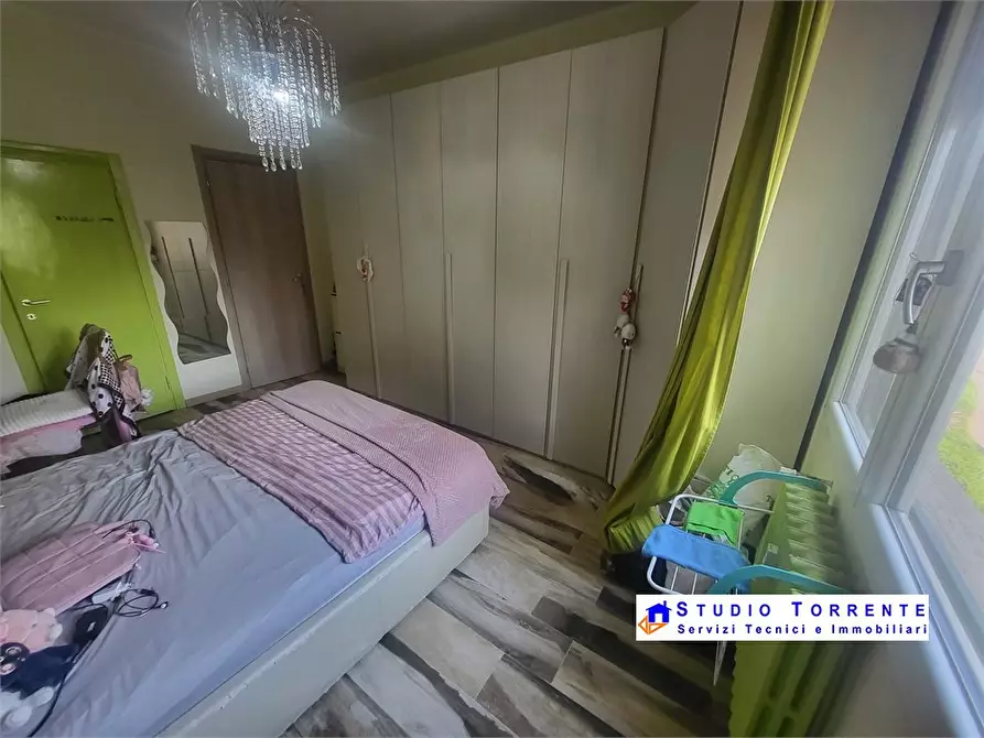 Immagine 8 di Appartamento in vendita  27 a Milano