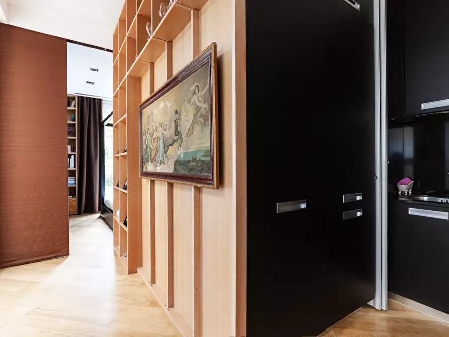 Immagine 2 di Appartamento in vendita  a Milano