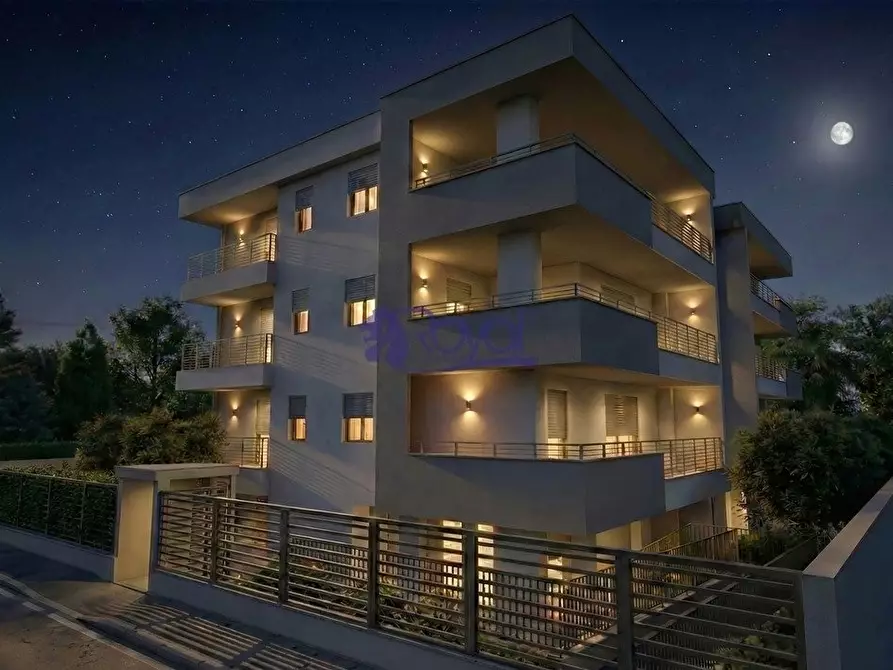 Immagine 5 di Appartamento in vendita  a Parabiago