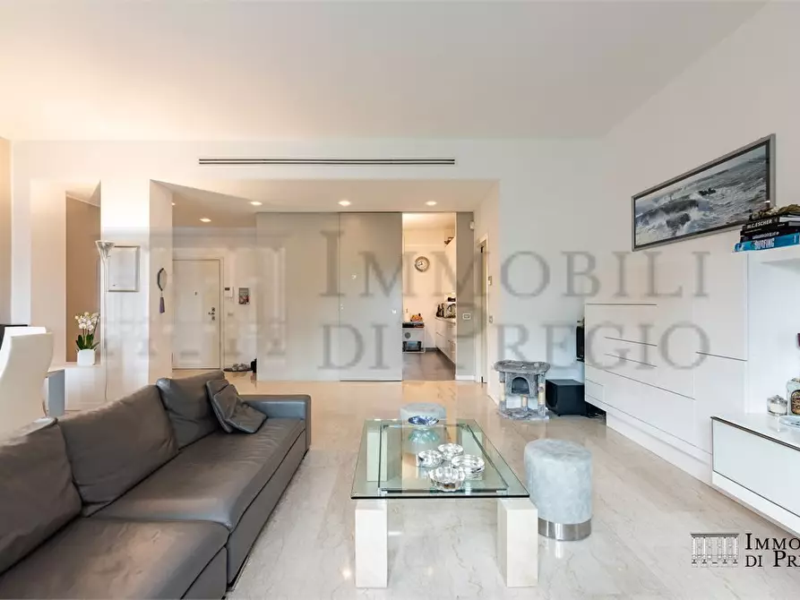 Immagine 5 di Appartamento in vendita  a Milano