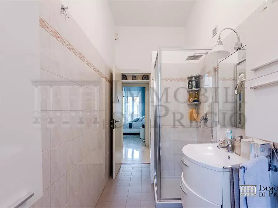 Immagine 7 di Appartamento in vendita  a Milano